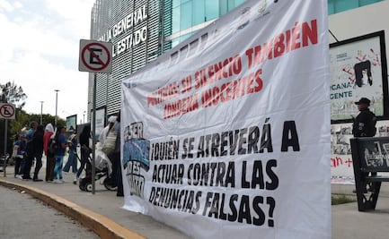 Protestan frente a la FGE de Puebla, colectivos acusan presos políticos