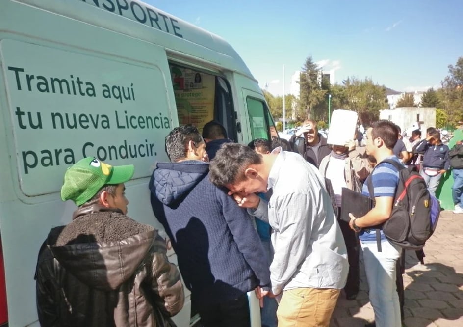 Trámite de licencia de conducir en Atlixco / Foto: Archivo el Universal