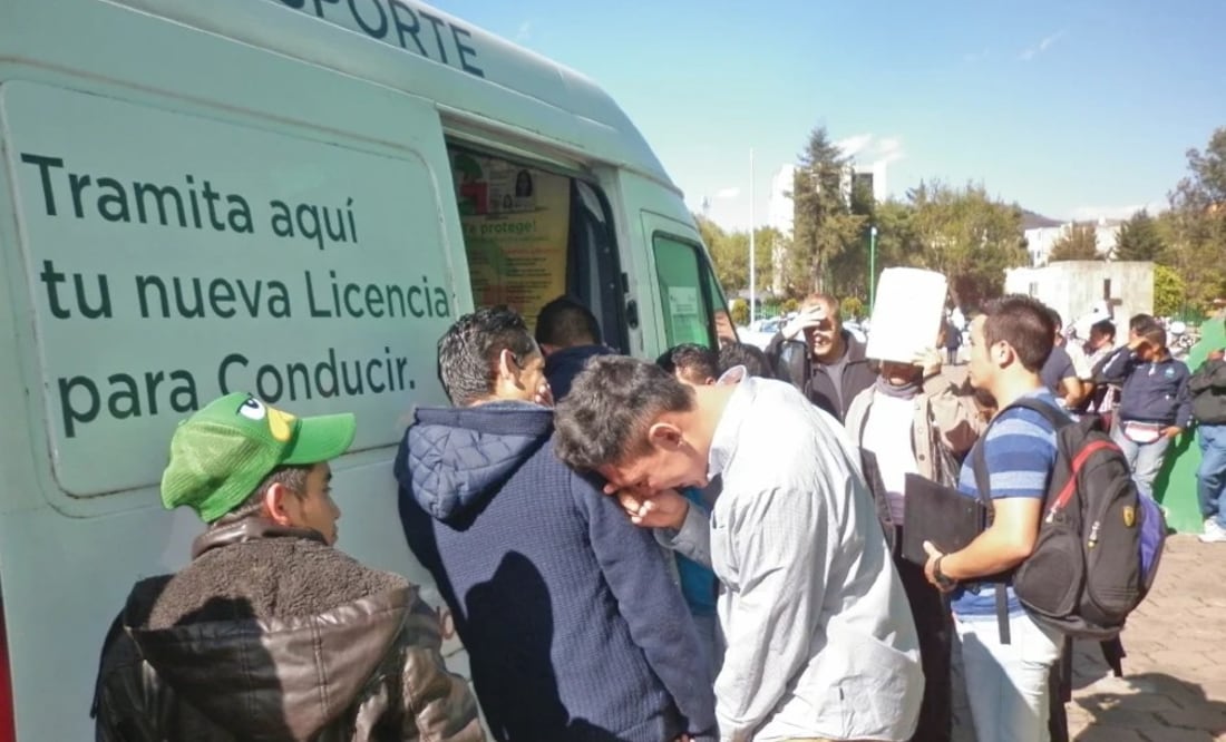 Trámite de licencia de conducir en Atlixco / Foto: Archivo el Universal