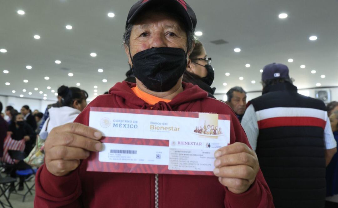 La Pensión del Bienestar beneficia a 11 millones 56 mil 534 adultos mayores en todo el país | Foto: Agencia Es Imagen para El Universal Puebla