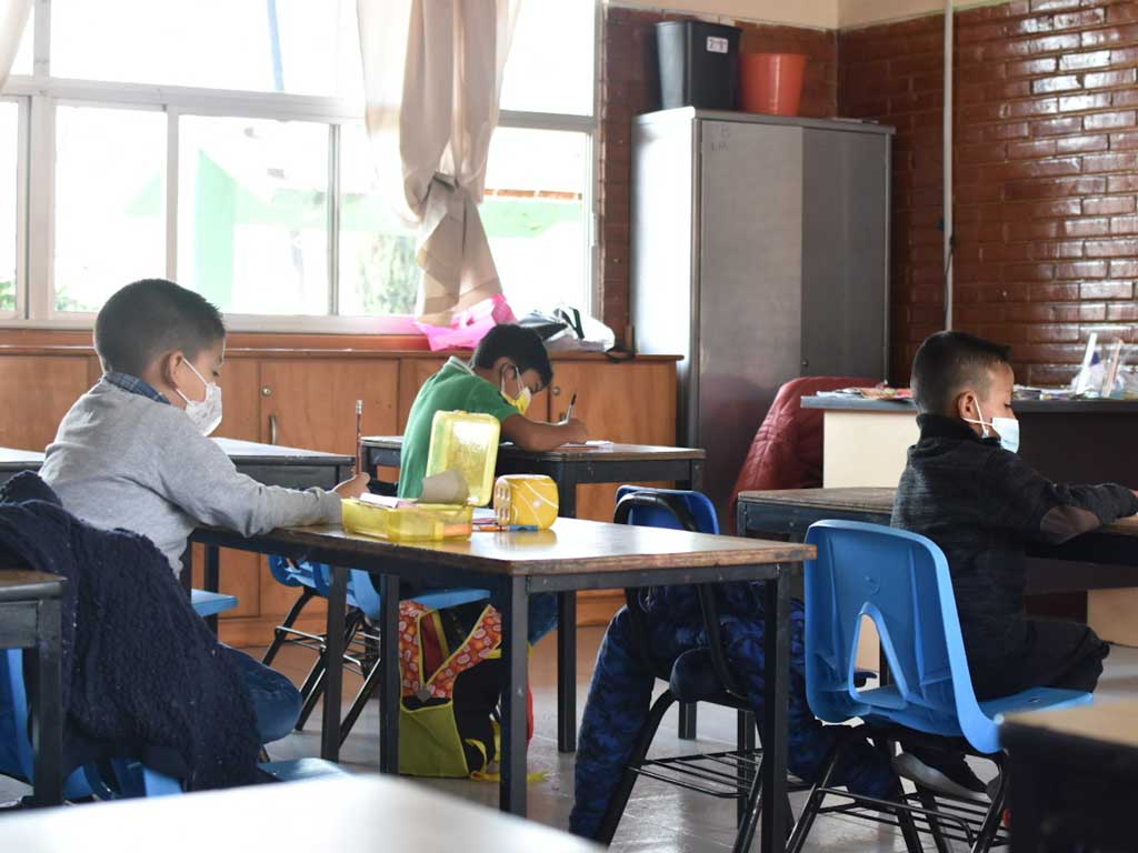 Cierran en Puebla 30 escuelas privadas por pandemia y políticas educativas