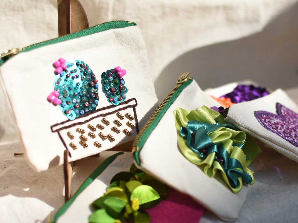 BAZAR DE ECONOMÍAS CREATIVAS