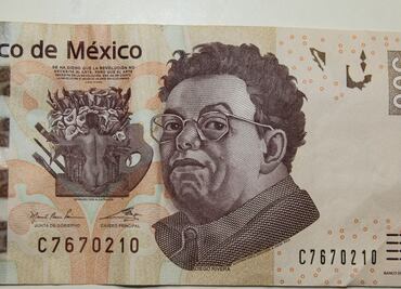 Qué hacer si se recibe un billete falso