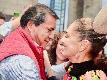 Julio Huerta acompaña a Claudia Sheinbaum en su asamblea en CDMX