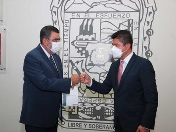 Se reúne Lalo Rivera con líderes de bancadas en el Congreso