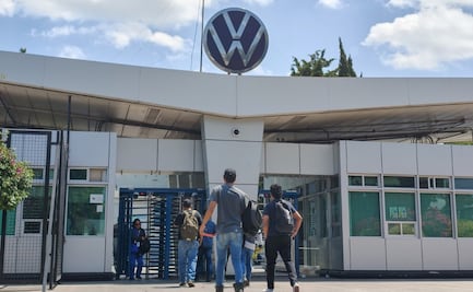 Volkswagen Puebla: trabajadores acuden al sindicato tras anuncio de despidos