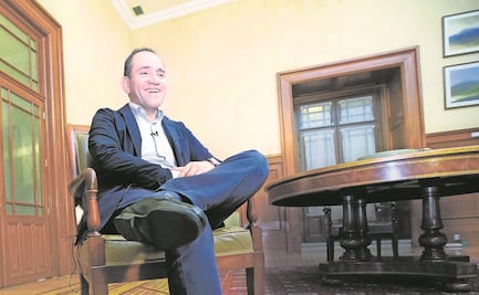 Bajan a Herrera de nombramiento en Banxico; prevén volatilidad