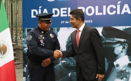 Premian a polis de la ciudad de Puebla