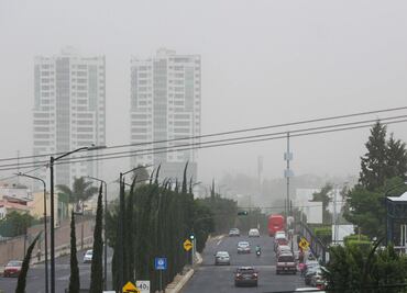 Nube de polvo cubre la ciudad de Puebla, hay ráfagas de hasta 40 kilómetros por hora