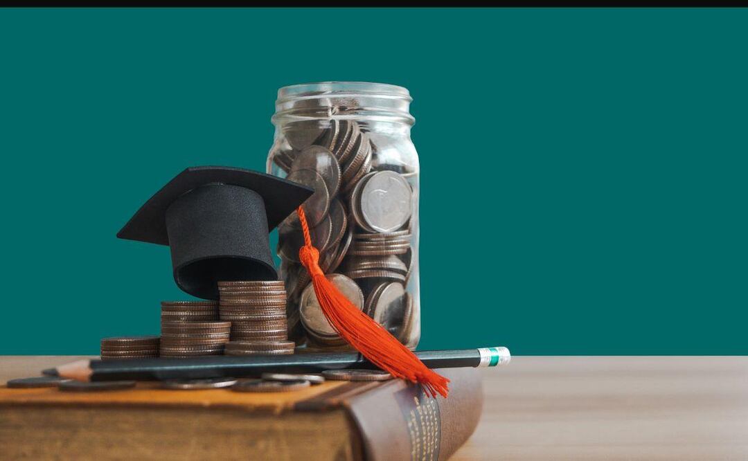 Hay varias instituciones incorporadas a la BUAP donde puedes continuar tus estudios | Foto: Canva