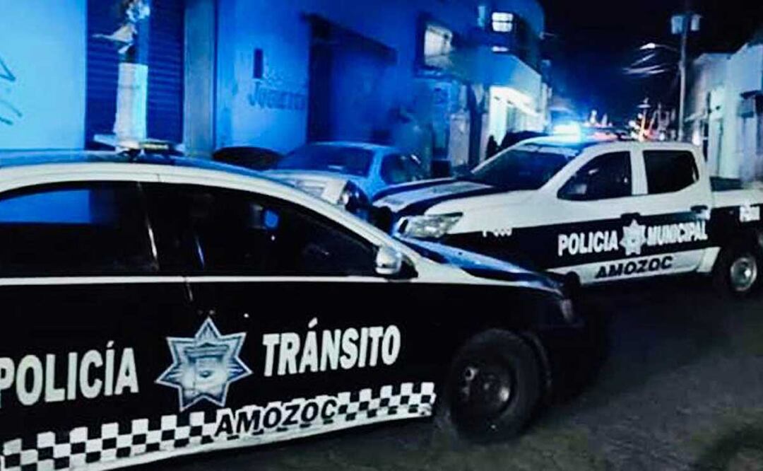 Un hombre fue degollado en una pizzería ubicada en la calle 16 de Septiembre en Amozoc | Foto: Especial