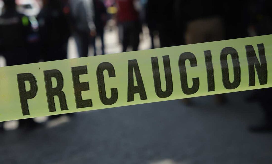 La Fiscalía de Puebla realizó el levantamiento de un cadáver hallado embolsado en la colonia Cleotilde Torres | FOTO: Agencia Es Imagen para El Universal Puebla