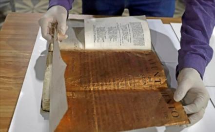 El tesoro secreto de Puebla, un libro escrito en hojas de oro