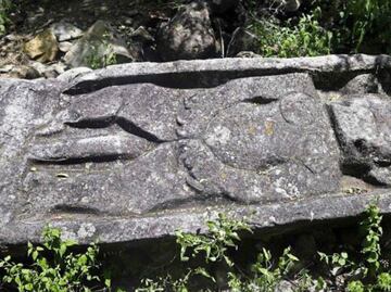 Peña de Axutla, un tesoro arqueológico de la mixteca poblana donde se veneraba al dios del inframundo