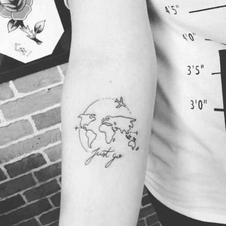 Cinco tatuajes fabulosos que todo viajero debe tener