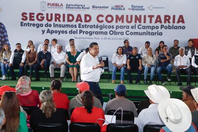 Entregan apoyos comunitarios y agrícolas a favor de seguridad alimentaria y bienestar