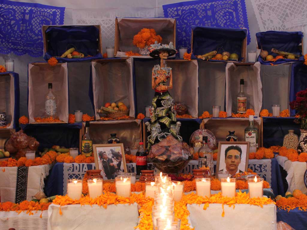 Lo que no debe faltar en la ofrenda