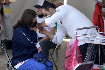 Hoy continúa la vacunación para adultos mayores en la ciudad de Puebla