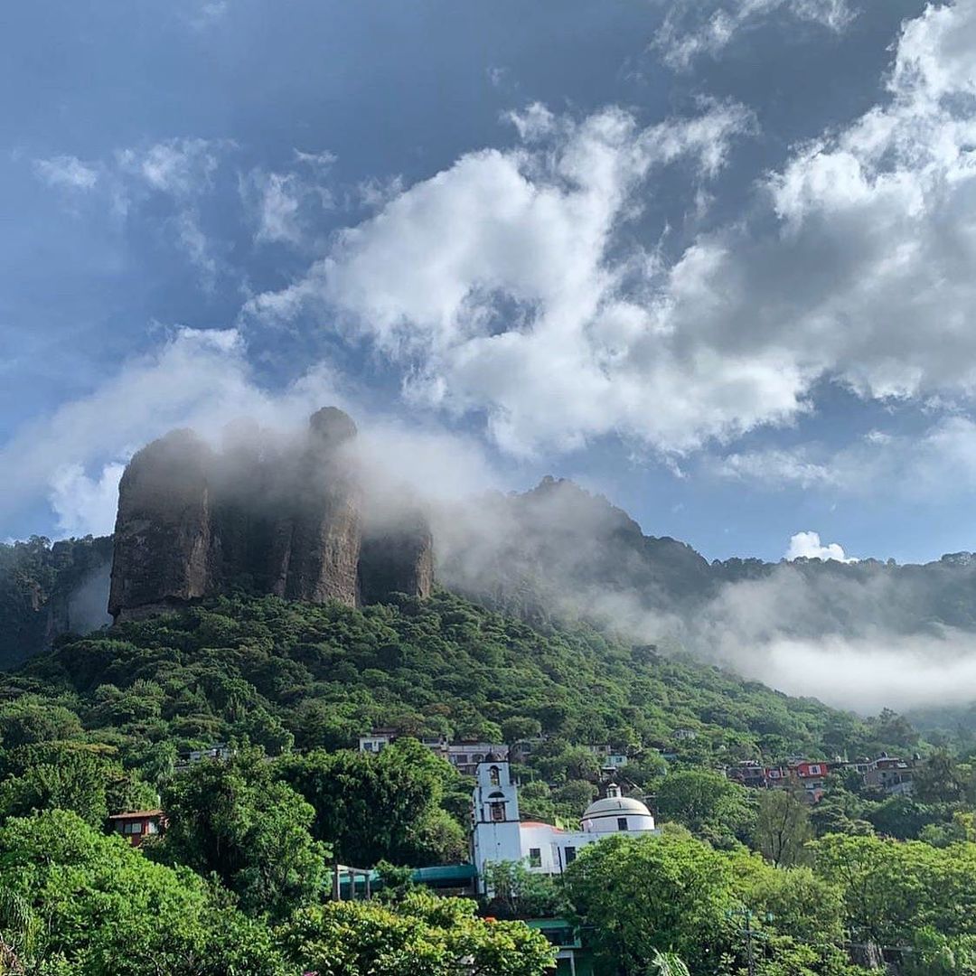 Cómo llegar al Pueblo Mágico de Tepoztlán a solo 2 horas de Puebla