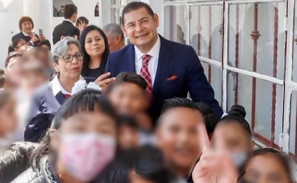 Un Regreso con Historia: El Gobernador Alejandro Armenta visita su Alma Máter