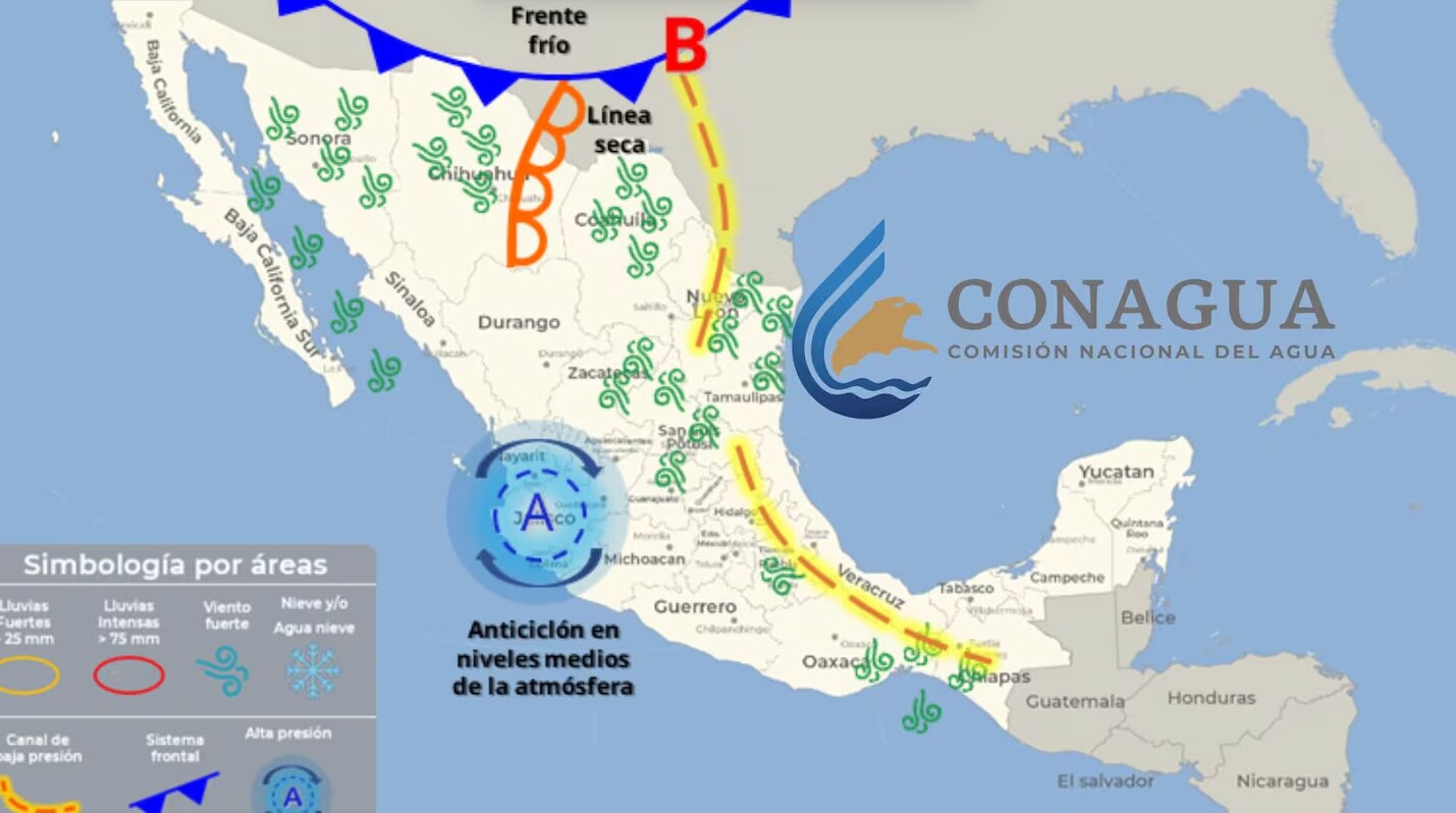 Asimismo, en las zonas costeras, los altos oleajes podrían representar un peligro para quienes se encuentren cerca del mar, por lo que las autoridades suelen emitir avisos para restringir el acceso a playas y zonas vulnerables durante este tipo de fenómenos.

Foto: Producción El Universal Puebla