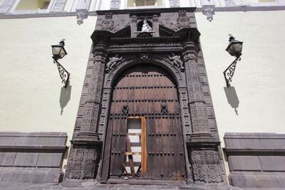 PUERTA DEL TEMPLO DE SAN CRISTÓBAL
