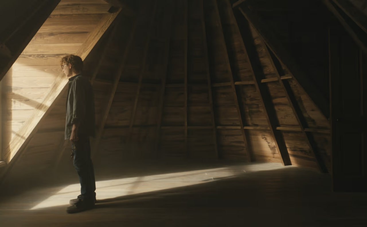 Basada en una historia de Stephen King, la película nos invita a una breve reflexión sobre la vida y quienes somos a través de ella | Foto: Neon Films