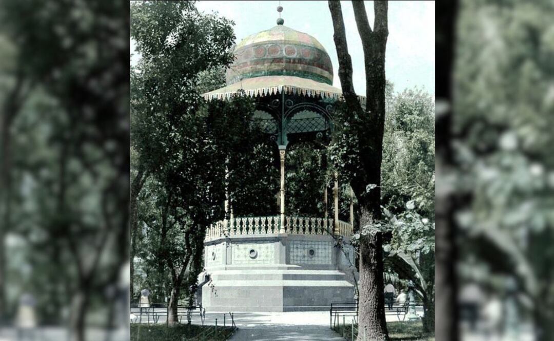 ¿Sabias que esté kiosco estaba en el zócalo de Puebla? | Foto: Instagram Puebla Antigua