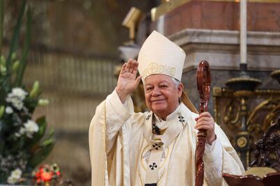 Arzobispo de Puebla renuncia ante el Papa León XIV por cumplir 75 años de edad
