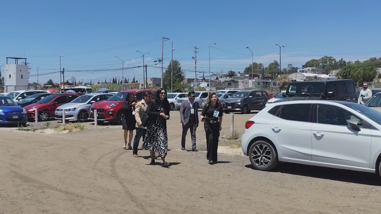 Helena Monzón llegó a la primera audiencia del juicio por el feminicidio de Cecilia Monzón | Foto: Especial