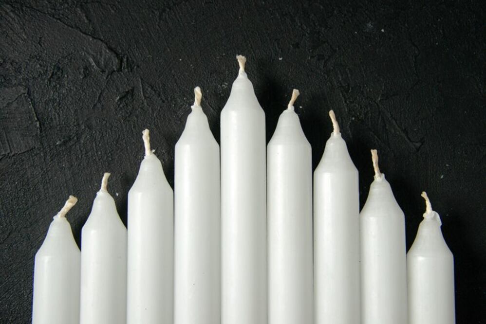 Bendecir 12 velas es un ritual de Año Nuevo | Foto: Freepik