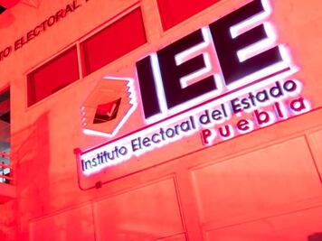 Reúne IEE a observadores para elecciones extraordinarias en Puebla