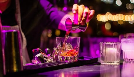 Hoy entra en vigor el nuevo horario para venta de alcohol en antros y bares en Puebla