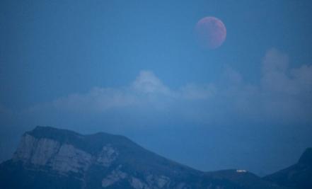 Eclipse. Trifecta de "superluna roja" no ocurría desde hace unos seis años