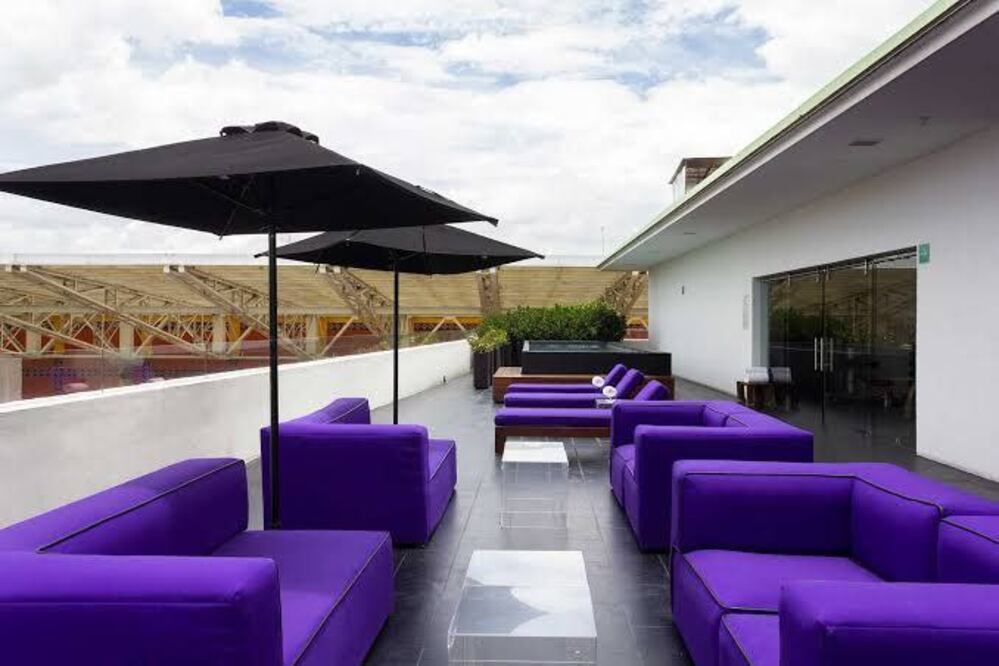 Este hotel tiene un bar que es considerado seguro | Foto: La Purificadora