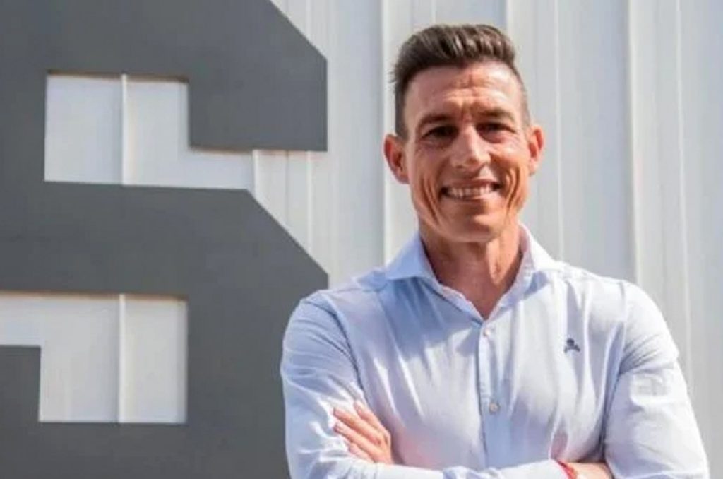Ángel Luis Catalina, quien llegó al Club Puebla en marzo de este año, nunca fue presentado oficialmente por el Director General del club, Gabriel Saucedo Torres, ante los medios de comunicación, ni se detalló públicamente su proyecto. 

Foto: Producción El Universal Puebla