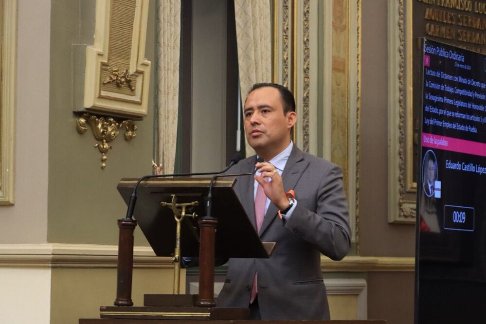 Eduardo Castillo presentó una propuesta sobre el primer empleo | Fotos Congreso del Estado
