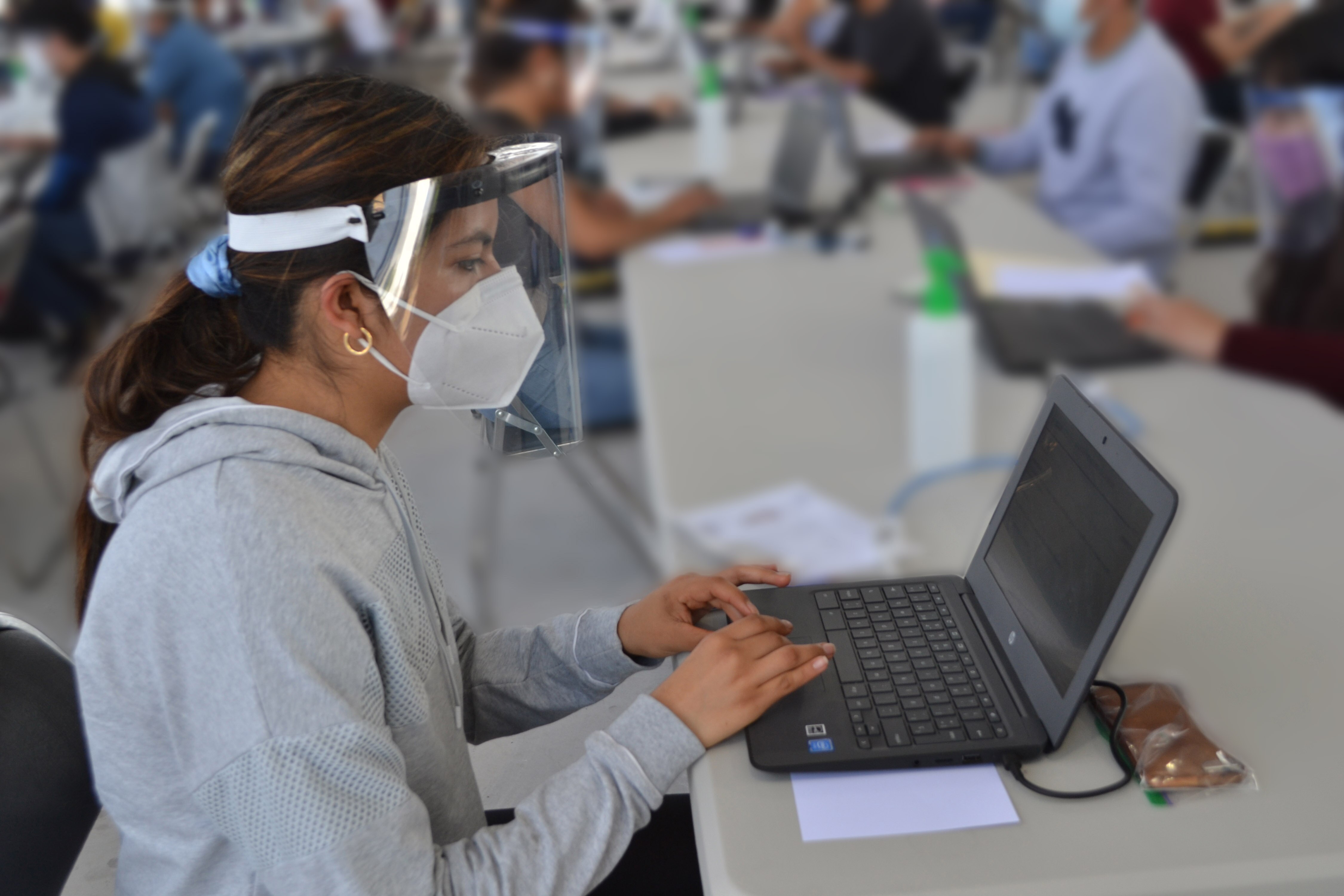 Publica BUAP convocatoria de becas para prepa y universidad