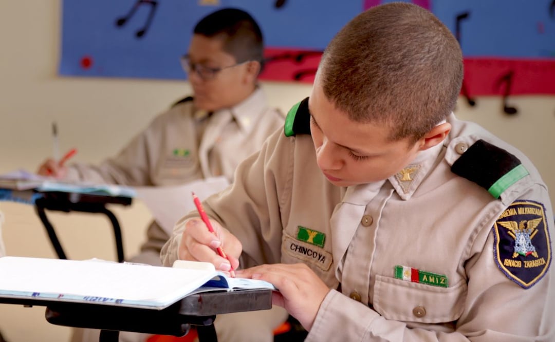 En Puebla hay una academia con formación militarizada | Foto: amiz.edu.mx