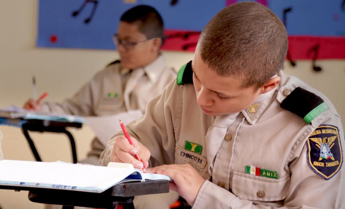 En Puebla hay una academia con formación militarizada | Foto: amiz.edu.mx