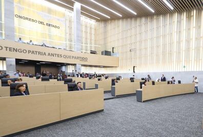 Impulsan en el Congreso propuesta para que menores hagan uso responsable de tecnologías de información