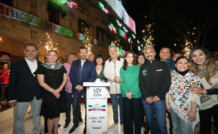 Pepe Chedraui enciende iluminación de las Fiestas Patrias