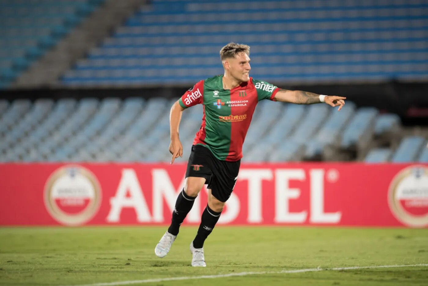 Gómez Dutra inició su carrera en Sarandí Universitario y Defensor Sporting en Uruguay. 

Foto: Producción El Universal Puebla