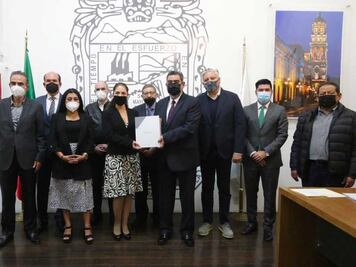 Recibe Congreso paquete fiscal del gobierno estatal