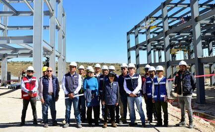 Rectora de la BUAP supervisa obra en CU2