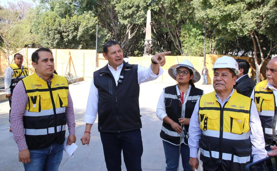 Armenta supervisa rehabilitación del Paseo Bravo | Foto: Gobierno de Puebla.