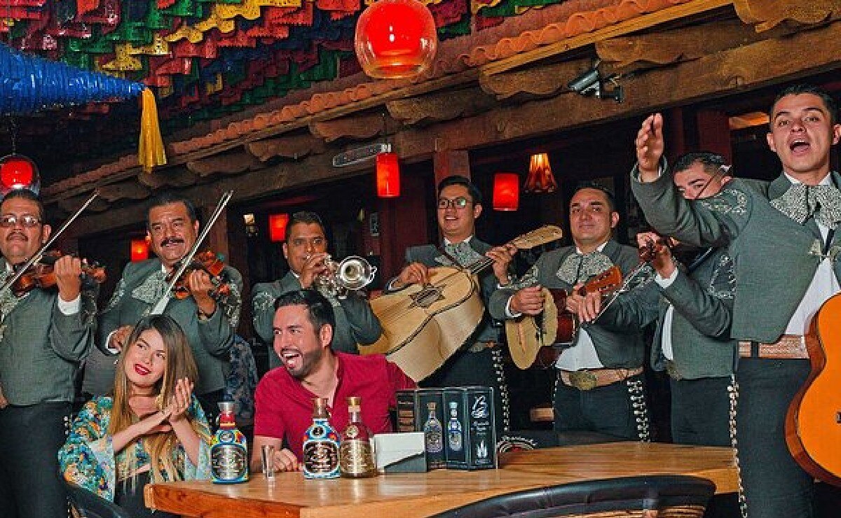 Restauranteros en Puebla buscan ampliar horario para el 15 de septiembre
