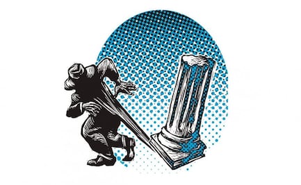 Sus excolaboradores bombardean a AMLO