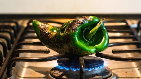 ¿Cómo diferenciar un auténtico chile poblano de los piratas chinos?