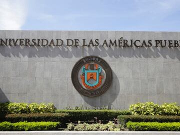 Intelectuales reprueban toma de la UDLAP